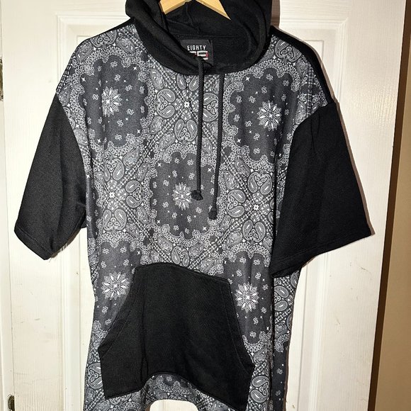 Eighty Eight Men's XL Black White Bandana Print Hoodie Sweatshirt Pullover - Picture 1 of 4
